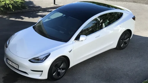 TESLA Model 3 Long Range AWD