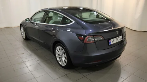 TESLA Model 3 Performance AWD