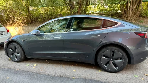 TESLA Model 3 Long Range AWD