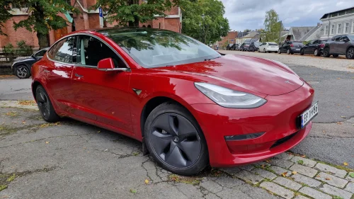TESLA Model 3 Long Range AWD