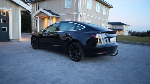 TESLA Model 3 Long Range AWD batteri test, EU OK,8 nye dekk, Rustfri