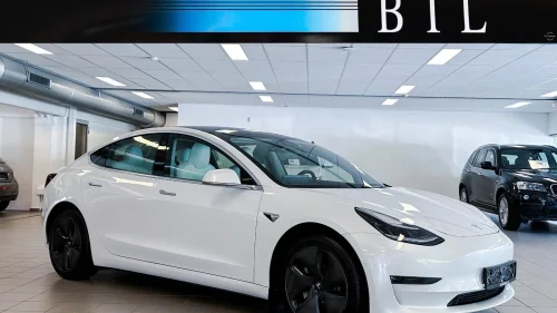 TESLA Model 3 LR DM 4WD AUT.GIR AUTOPILOT H.FESTE SKINN-TAR INNBYTTE!