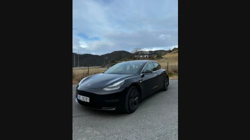 TESLA Model 3 Long Range AWD