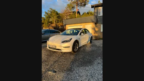 TESLA Model 3 Long Range AWD