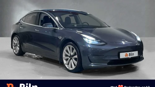 TESLA Model 3 Long Range 560km AWD Autopilot/Skinn/Pano/HIFI/19
