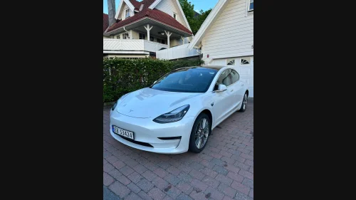 TESLA Model 3 Long Range AWD