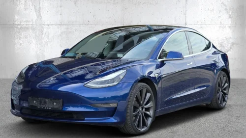 TESLA Model 3 AWD Longrange 560km Autopilot HW3 Premium Euok 04/2028
