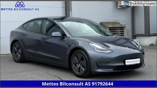 TESLA Model 3 SR Autopilot/AWD/1EIER/LongRange/