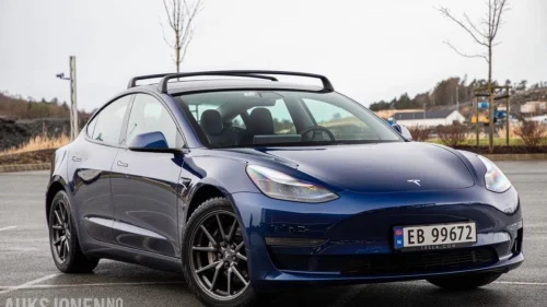 TESLA Model 3 Long Range AWD
