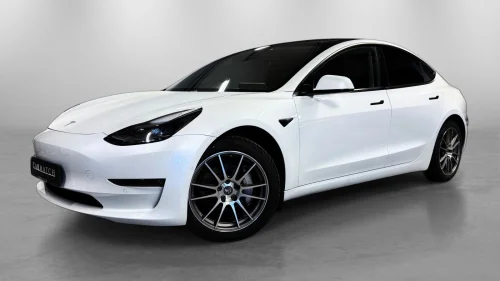 TESLA Model 3 Long Range