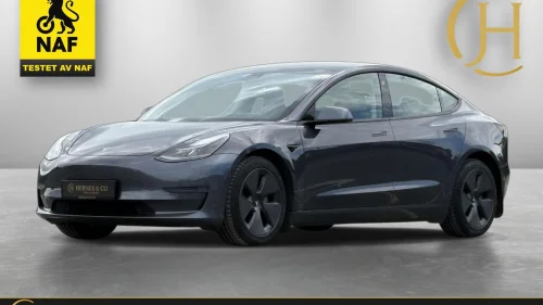 TESLA Model 3 AWD/LongRange/614 WLTP/Krok/Varmepumpe/Facelift/S+V++
