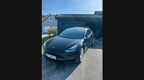 TESLA Model 3 Performance AWD