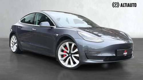 TESLA Model 3 PERFORMANCE LR 4X4/ 1 EIER/ FSD/ KARBONFIBER/ PREMIUM