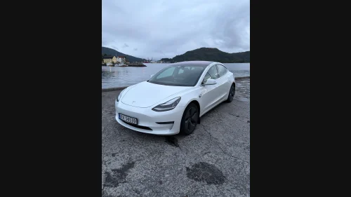 TESLA Model 3 Long Range AWD