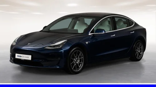 TESLA Model 3 Long Range AWD - Autopilot, Pano, R.Kam