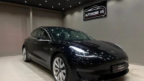 TESLA Model 3 LONG RANGE / AWD / SKINN / AUTOPILOT /PREMIUM /HOMELINK