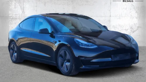 TESLA Model 3 LongRange AWD AP-HW3 Premium 560 km EUok 04/28