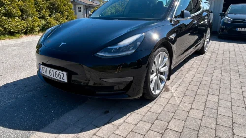 TESLA Model 3 Long Range AWD
