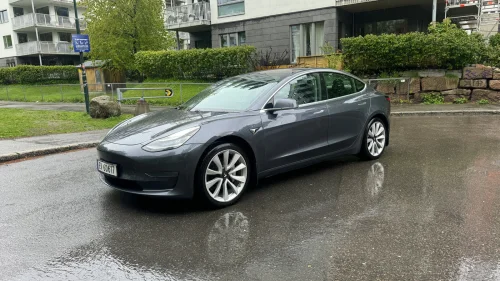 TESLA Model 3 Long Range AWD // FSD // Sportsfelger