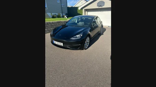 TESLA Model 3 Long Range AWD