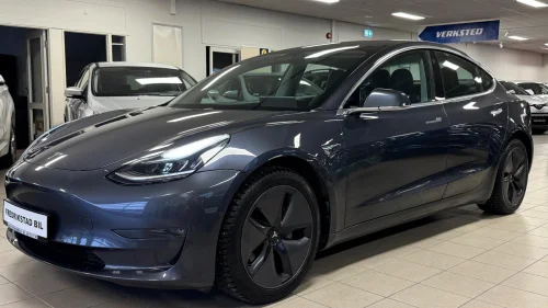 TESLA Model 3 LONG RANGE-4WD-PREMIUM-PANO-SKINN-NORSK-ADAPTIV CRUISE