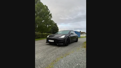 TESLA Model 3 Long Range AWD