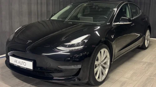 TESLA Model 3 Long Range AWD/Autopilot/PANO/SKINN/MCU2/R.KAM/S+V+++