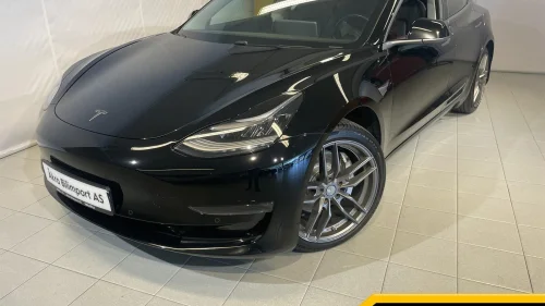 TESLA Model 3 4X4 Long Range LONG RANGE-AWD/EAP/SKINN/KAMERA/PREMIUM/