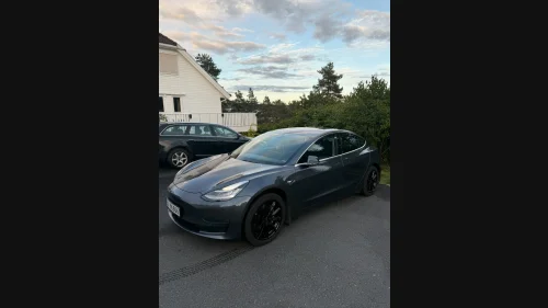 TESLA Model 3 Long Range AWD