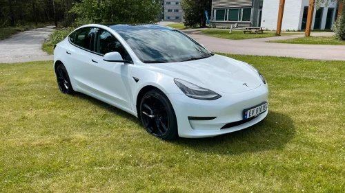 TESLA Model 3 Long Range AWD