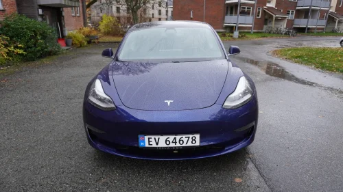 TESLA Model 3 RWD LR FSD