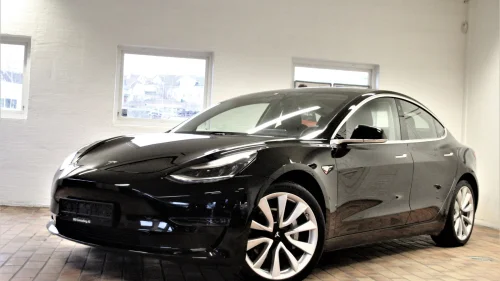 TESLA Model 3 LONG RANGE AWD FSD PREMIUM SKINN+HENGERFESTE