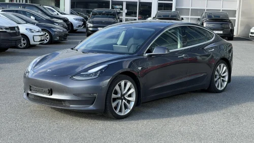 TESLA Model 3 Long Range - 4WD - Autopilot / FSD - Hengerfeste !!