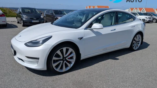 TESLA Model 3 PERFORMANCE Long Range | GARANTI | 2x20" | EAP | AWD