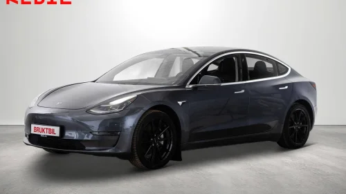 TESLA Model 3 Long Range (560km) Autopilot/Skinn/Pano/R.kam/Krok
