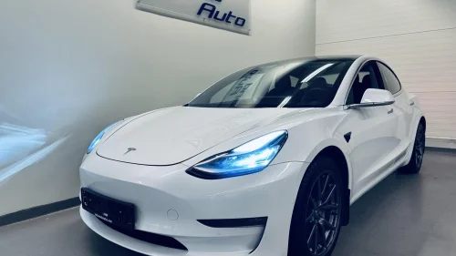 TESLA Model 3 LONG RANGE AWD HENGERFESTE/ACCELERATION BOOST