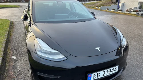 TESLA Model 3 Long Range AWD