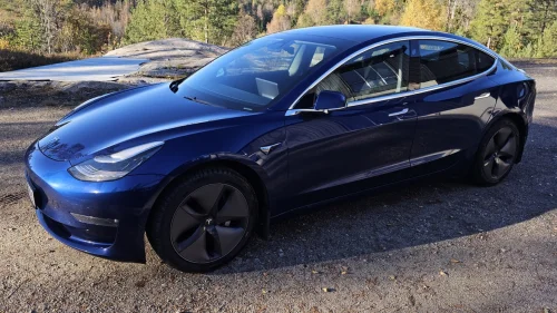 TESLA Model 3 Long Range AWD