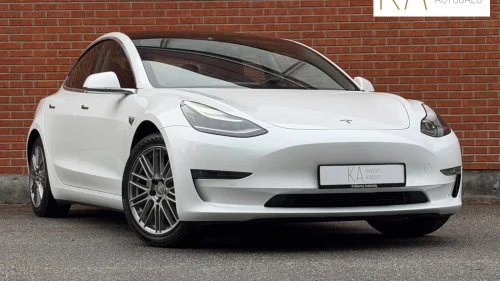 TESLA Model 3 LONG RANGE AWD/HENGERFESTE/PEARL WHITE/AUTOPILOT