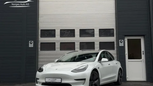 TESLA Model 3 Long Range AWD | 560km | AP | H.Feste | Euok 23.03.2028
