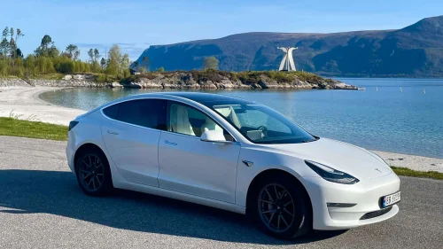 TESLA Model 3 Long Range AWD