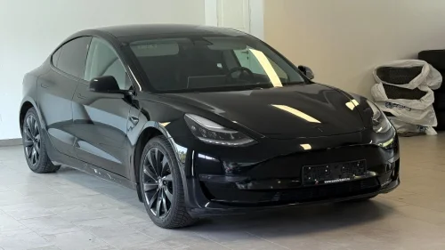 TESLA Model 3 Long Range AWD Autopilot Skinn Vinterpakke EU-05.2027
