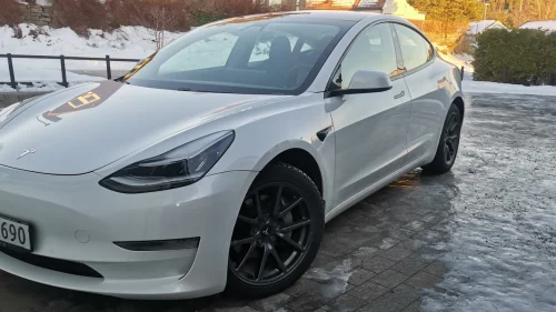 TESLA Model 3 Long Range AWD