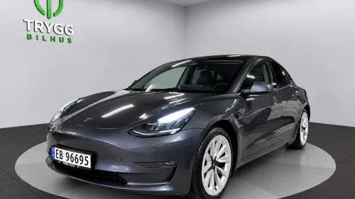 TESLA Model 3 Long Range AWD / Ny-EU / Sotete Ruter / Hengerfeste