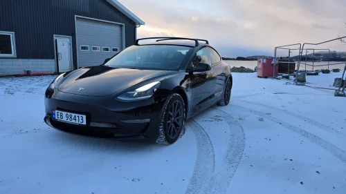 TESLA Model 3 Long Range AWD