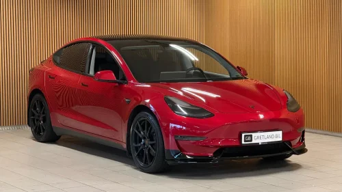 TESLA Model 3 Long Range AWD Skinn /Kamera /Panorama /Må ses!!