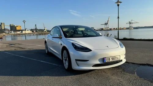 TESLA Model 3 Long Range AWD