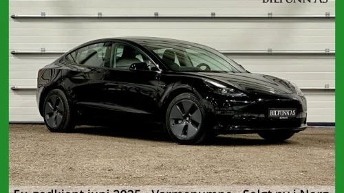 TESLA Model 3 Long Range 4x4, Matrix, Autopilot, Krok, Premium