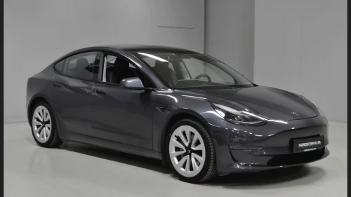 TESLA Model 3 LongRange|Facelift|AutoPilot|HiFi|Pano|VinterP|Krok|19"