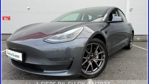 TESLA Model 3 LR 4X4 FACELIFT 580KM KROK,NAVI,V PUMPE,PANO,ACC,,NAVI